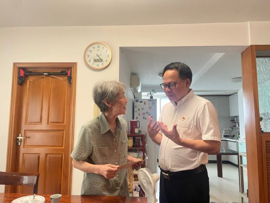 林伟川校长走访慰问全省“优秀共产党员”(1).jpg