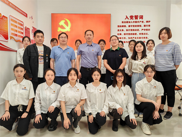 微信图片_20240528162153_副本.jpg